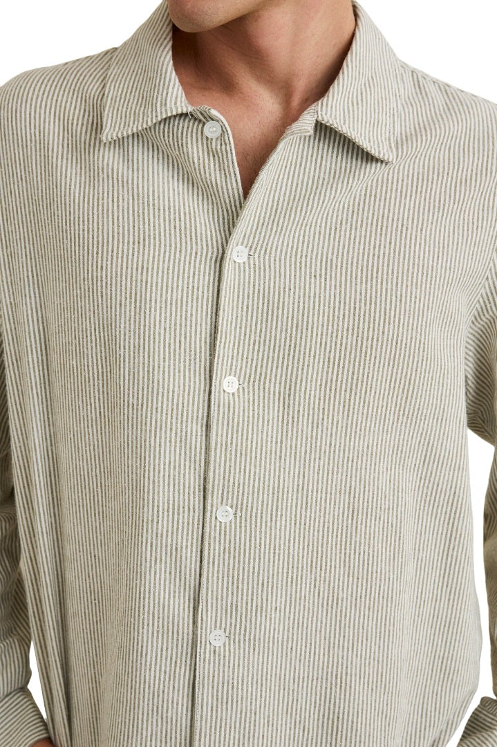0726MWT11OLI_4.jpg