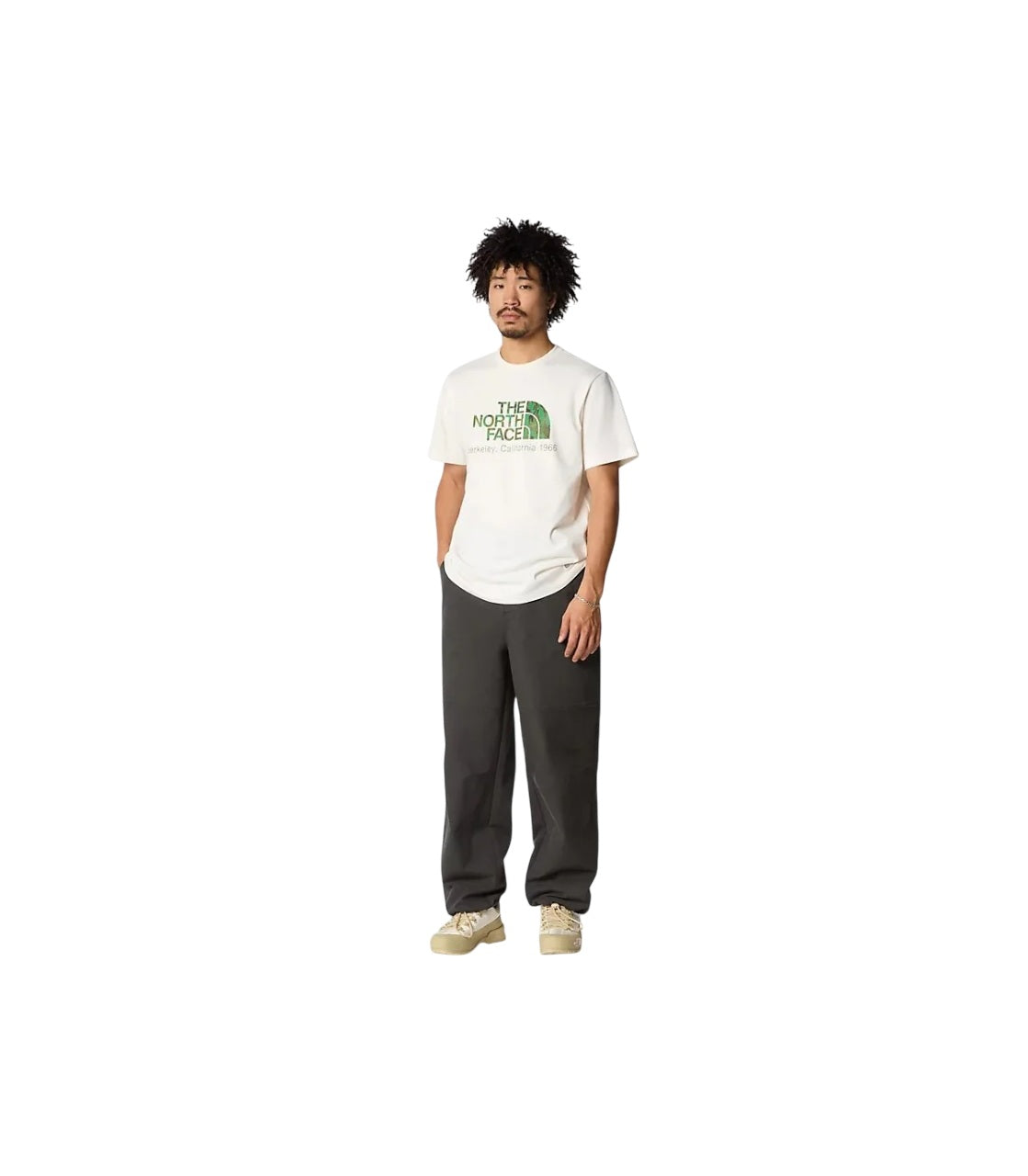 NF0A87U5Y1O_8.jpg